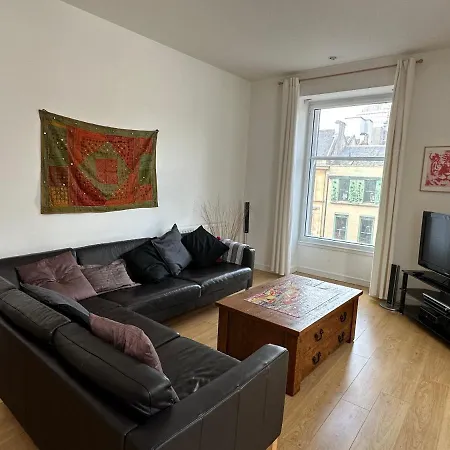 Comfy Two Bedroom Right In The Centre * Glasgow