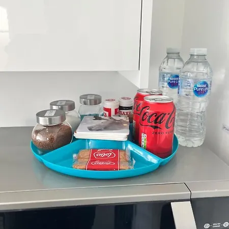 Modern Comfy One Bed - Free Parking * Glasgow