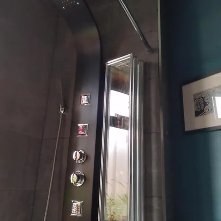 Kwatera prywatna Large Cosy In G3 *