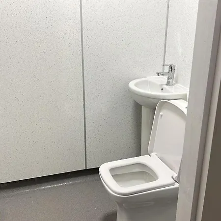 Large 3 Bed Apt Close To City, Ovo Hydro And Ibrox Stadium 格拉斯哥