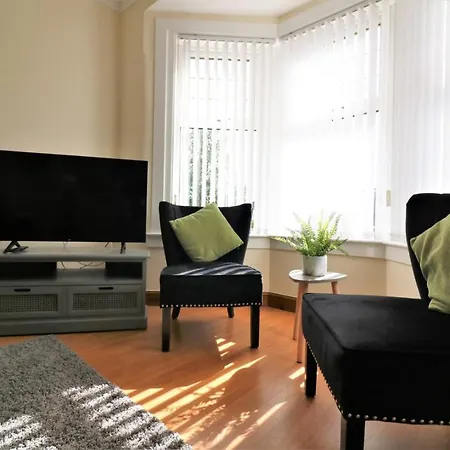 Apartment Signature - Lincoln View *