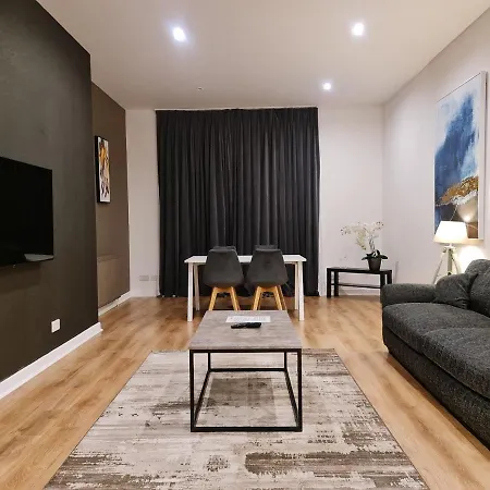 Vcity Apartmanhotel