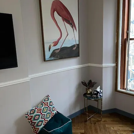 Stunning 1 Bed In West End Glasgow