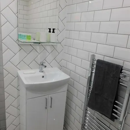 Beautiful 3 Bed In The Centre Γλασκώβη