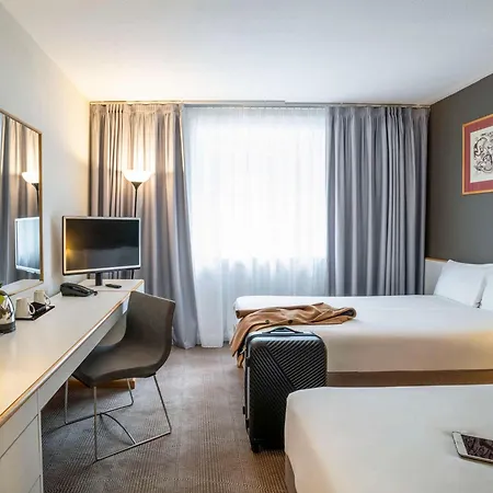 Novotel Centre