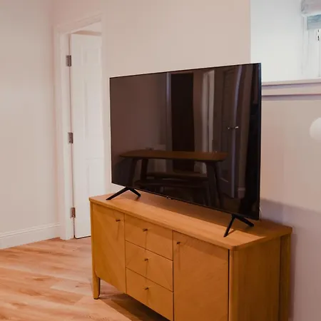 Royal Chambers Serviced