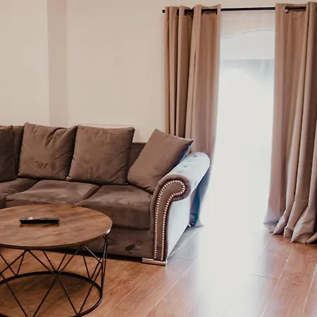 Royal Chambers Serviced *