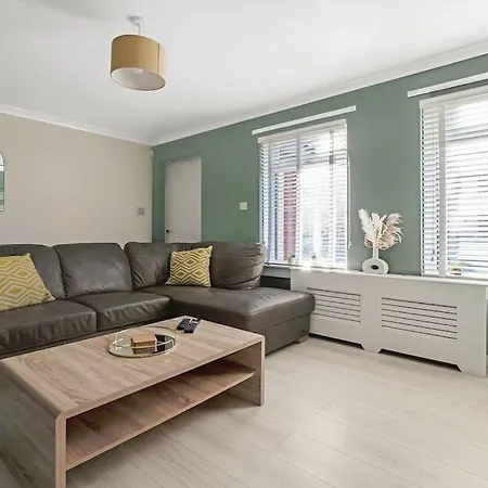 Lägenhet Stylish 2-bed House Private Driveway Glasgow