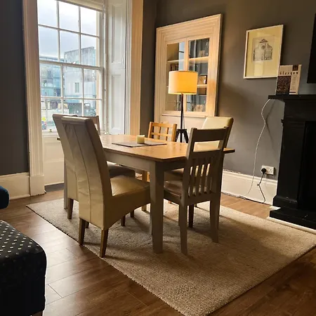 公寓 Garnethill Charm 3 Bed Flat *