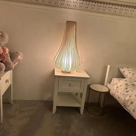 Center/west End Lejlighed