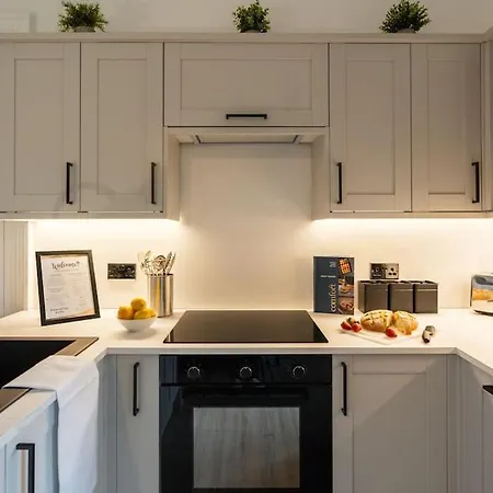 The West End Retreat - Your Luxurious 5* * Glasgow