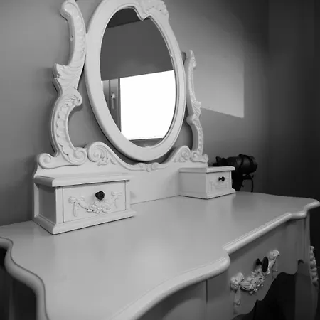 Glas Go Executive 2-bedroom Near Ovo Hydro Free Parking 公寓 *