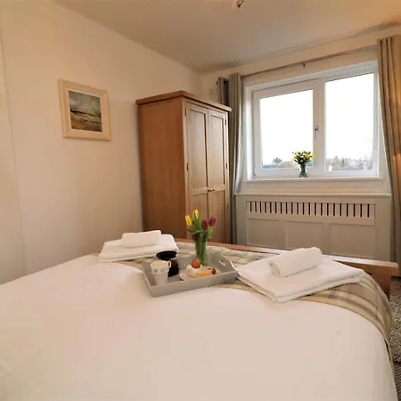 Signature - Gordon House Glasgow