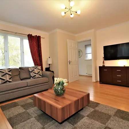 Signature - Angus House Appartement