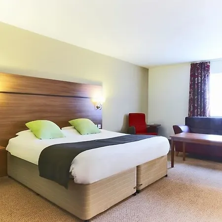 Premier Braehead Hotel