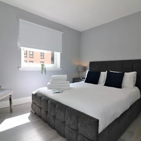 2 Bedroom At Secc Hydro Free Parking * Glasgow