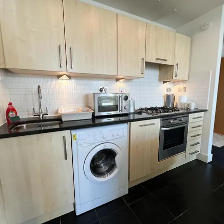 Gem 1 Bed Flat Centre Glasgow