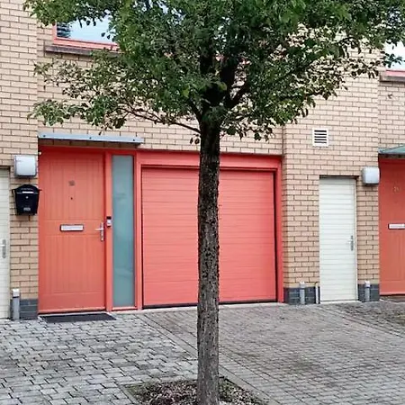 Number1townhouse With Private Balcony & Parking Apartamento *