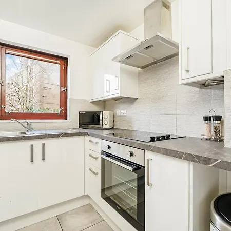 The Merchants Gem - 2bed & Free Parking *