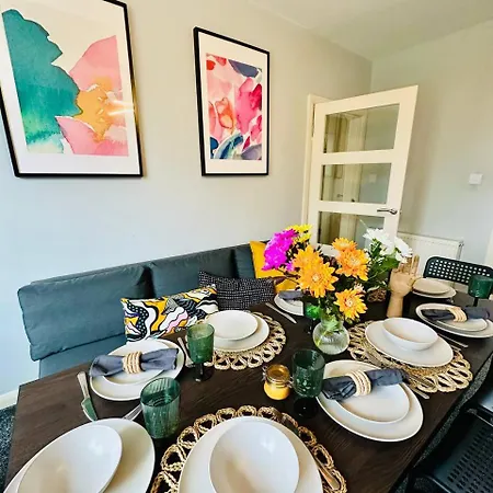 Apartamento Modern Style , Separate Entrance Glasgow