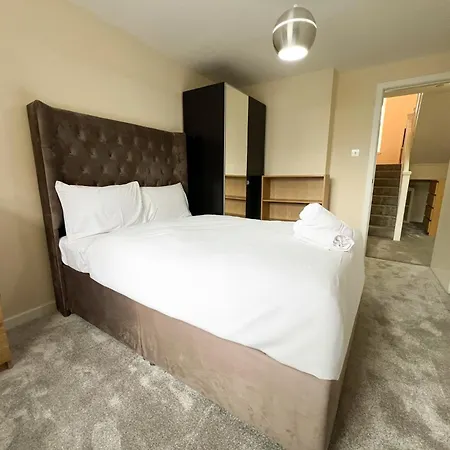 Duplex In * Glasgow