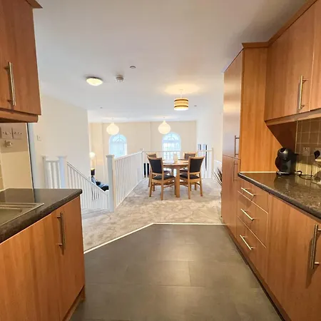 Duplex In アパート グラスゴー