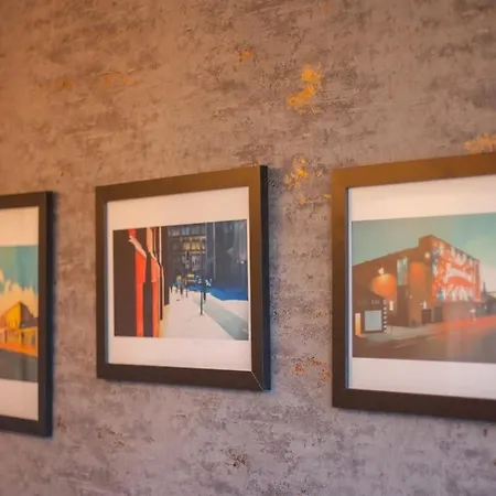 Beautiful West End Flat With Private Parking شقة *