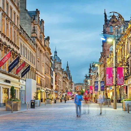 Getaway With Free Parking Ferienhaus Glasgow