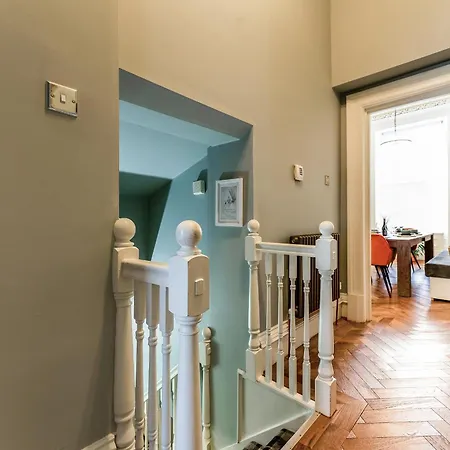 Luxurious Park District Duplex Апартаменты *