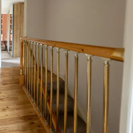 Ideal 3 Bed In With Free Parking Глазго