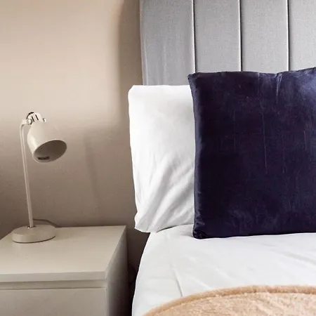 Croftspar House Tatil Evi *