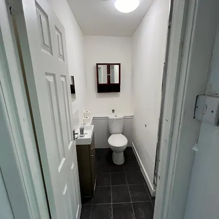 Great Western Road With En *