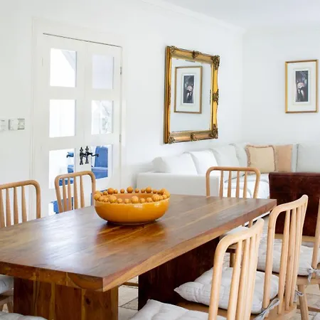 Villa Stunning 4 Bedroom - Hot Tub & Sauna Glasgow