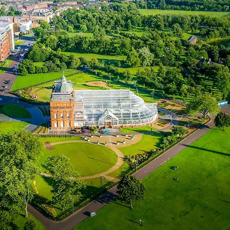 La Casita, Quarry - 2 Bedroom Entire With Free Parking Apartment Glasgow