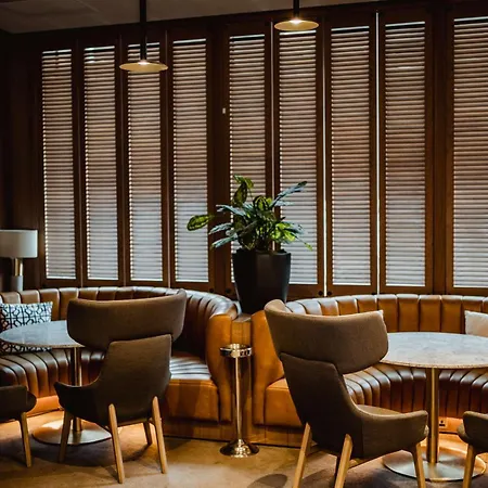 Radisson Blu Hotel, 4*