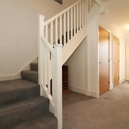 아파트 Signature - Oatlands House *