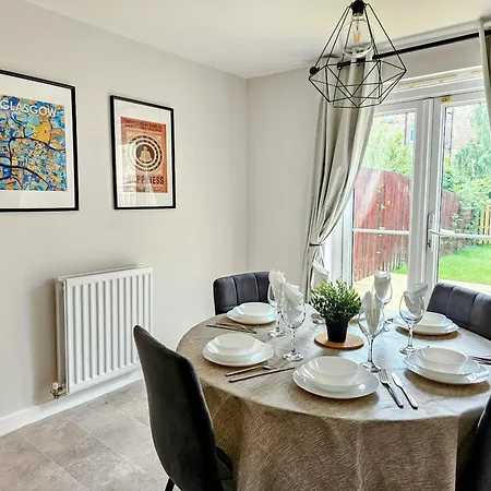 Semesterbostad Modern *