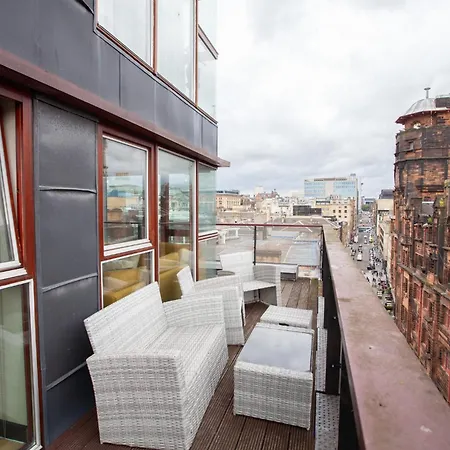Beautiful Penthouse In Centre Location 格拉斯哥