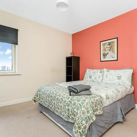 5 Bed Finnieston Skyhigh Duplex With Parking *