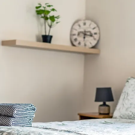 5 Bed Finnieston Skyhigh Duplex With Parking Апартаменты Глазго