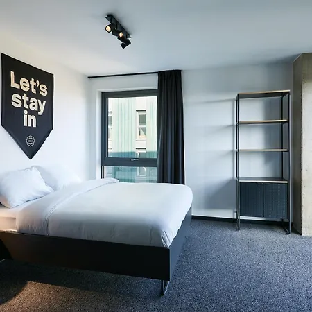 The Social Hub Hotel 4*