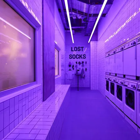 The Social Hub 4*