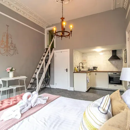 Apartman Dream With Loft West End - Pass The Keys *