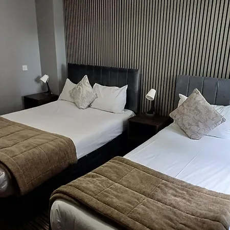 Hotel Kings Park 3*