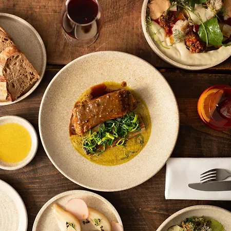 Celentano's Restaurant With Hotel Glasgow