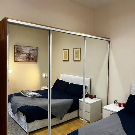 Hampden Hues * Glasgow