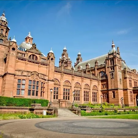 2b Near Sec, Ovo Hydro & Centre *