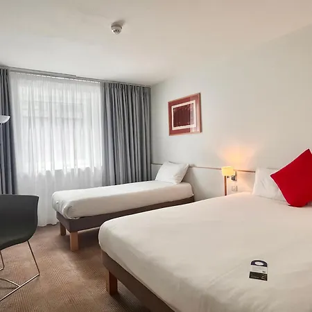 Novotel Centre