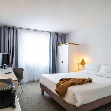Hotel Novotel Centre 4*