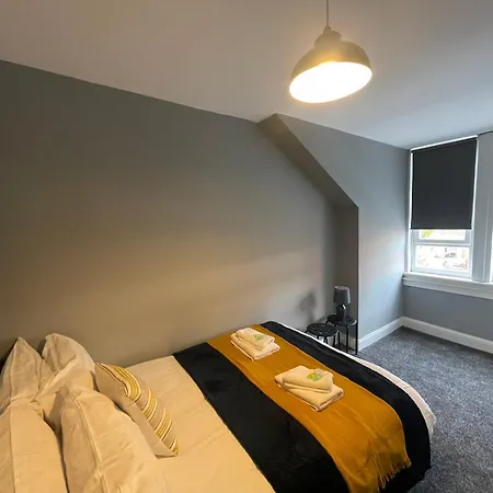 The Blue Nile Hillhead - Pass The Keys Apartment Glasgow